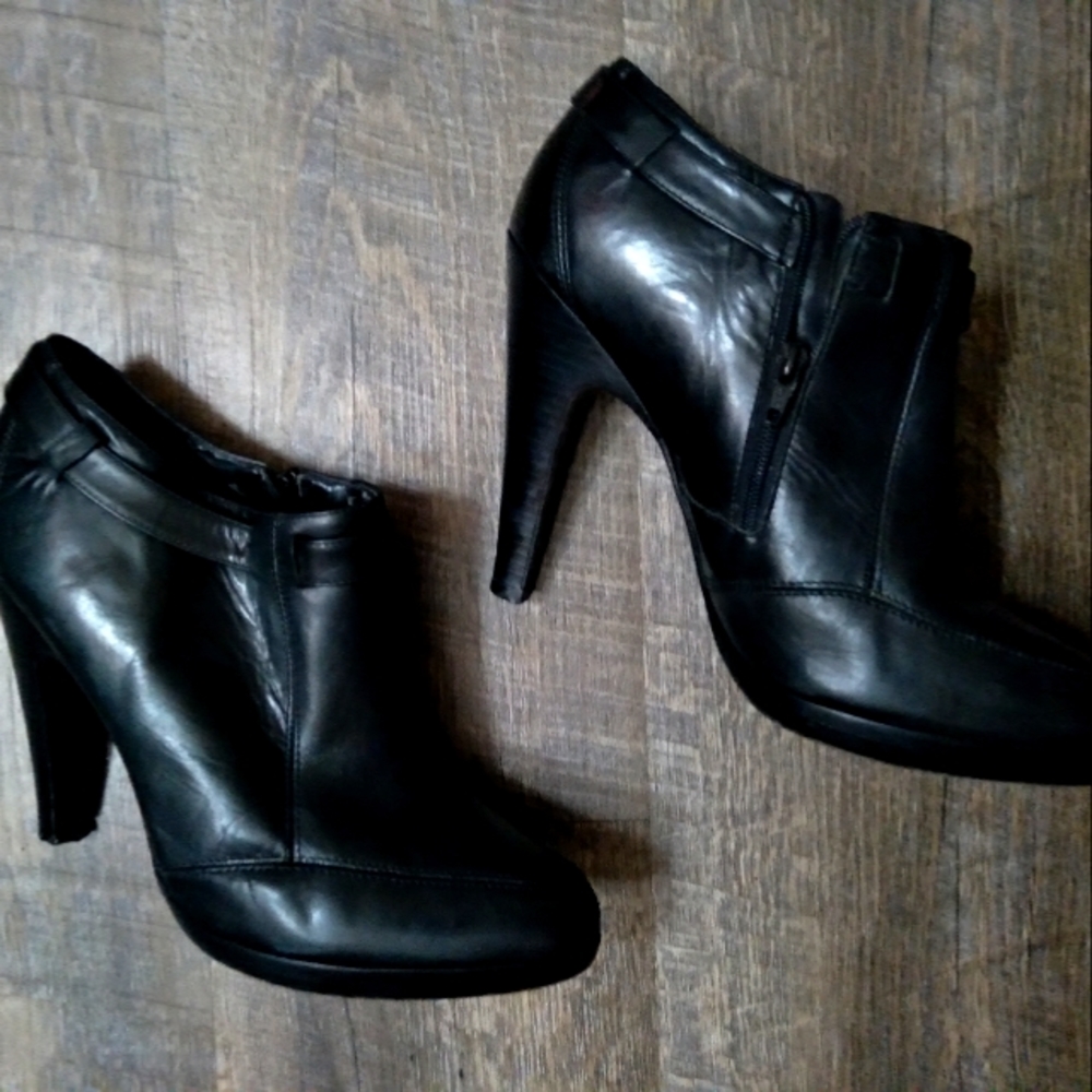 Anne Klein Boots